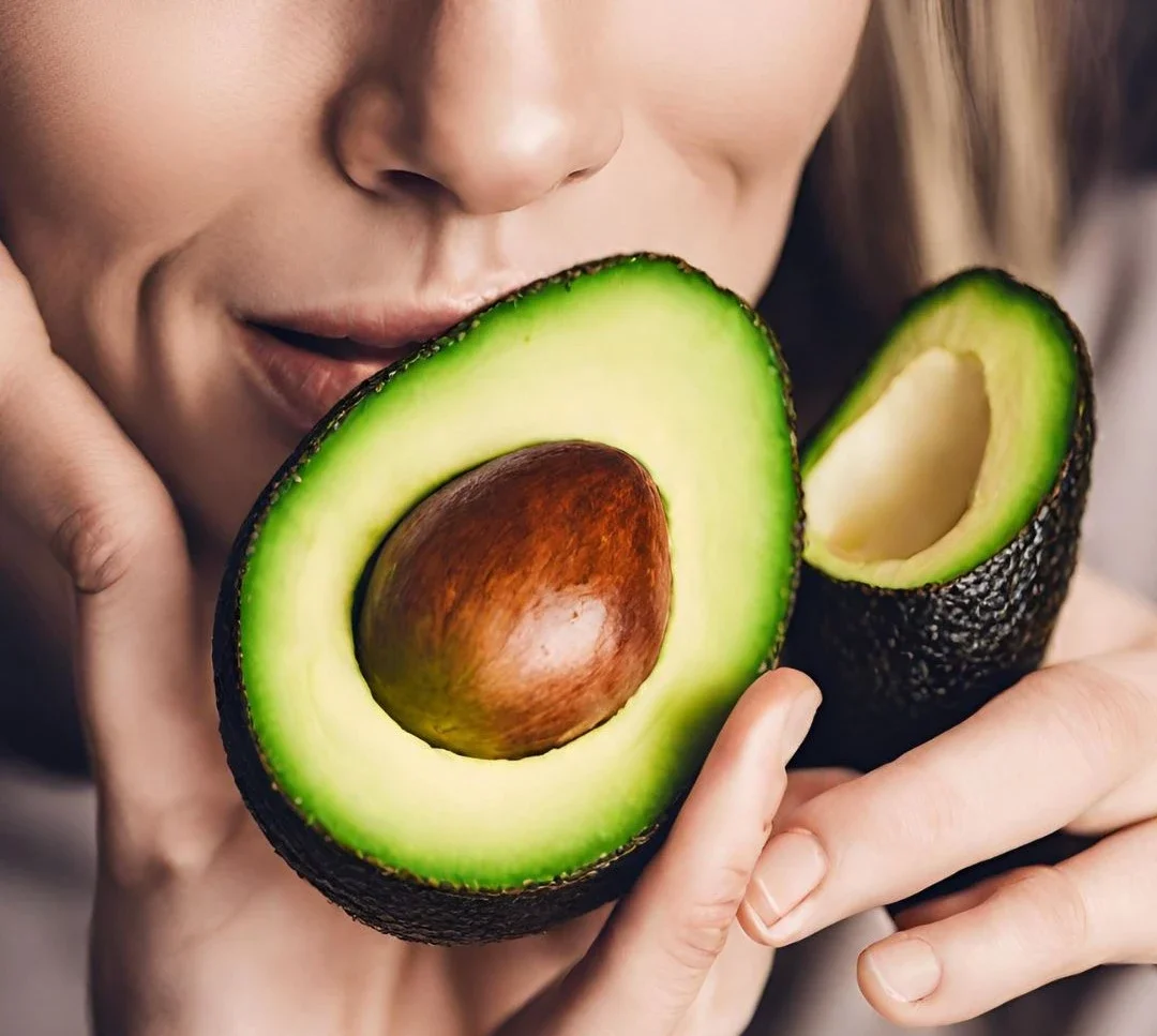 How to Pick and Buy Fresh Avocados Like a Pro